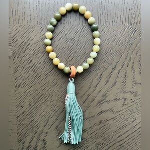 Bodhi car charm ( STRETCHY )